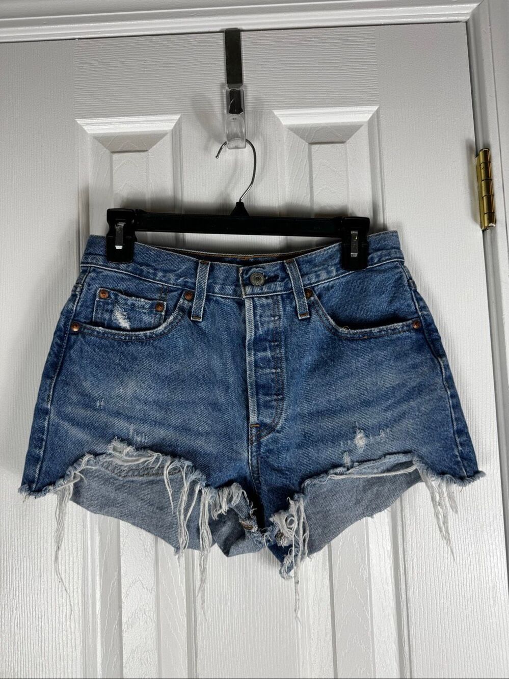 501 Levi’s Womens Denim Cut Off Shorts Size W27